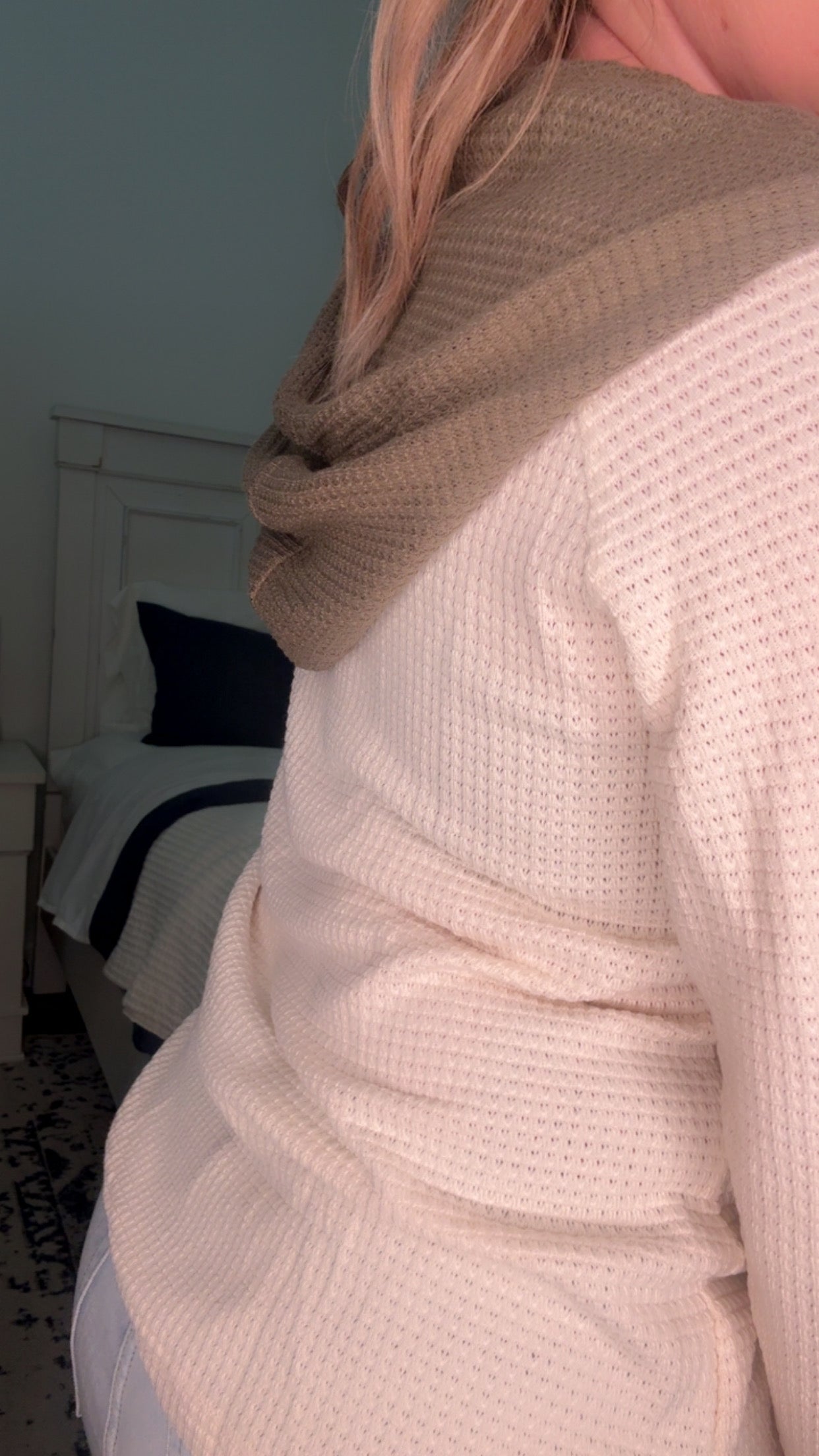 Waffle Knit Buttoned Pullover