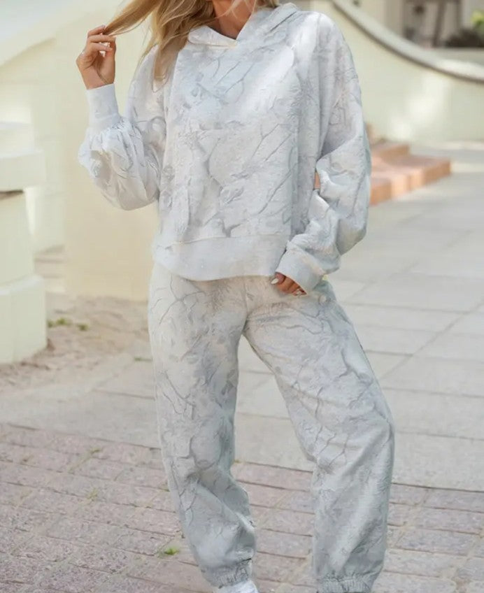 Light Grey Feather Camo Print 2 Piece set
